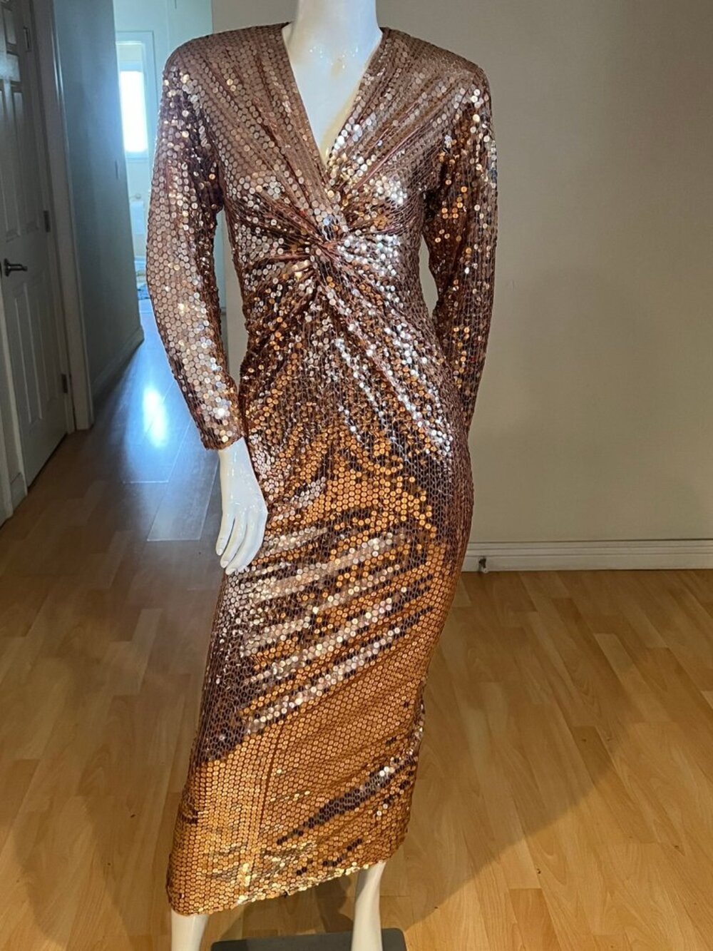 VINTAGE 80'S OLEG CASSINI SEQUINS GOLD GOWN SIZE 6 / XSMALL
